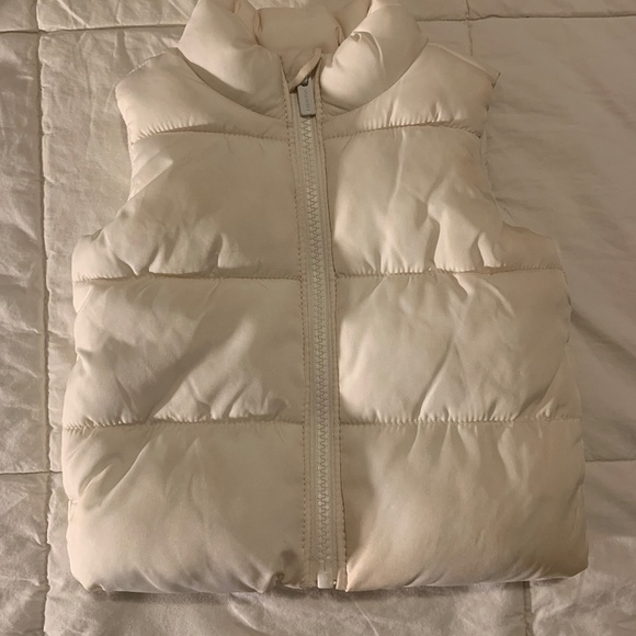 PACK OF 2 ITEMS Old Navy White Puffer Vest & Navy Blue Winter Onesie | 0-3M - Picture 4 of 11